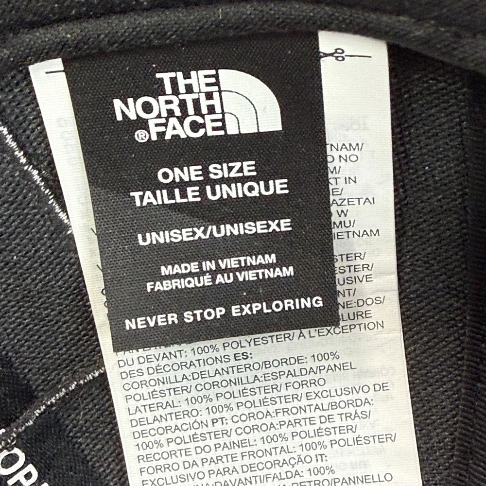 The North Face Mens OS Trucker Hat Black Half Dome Graphic Patch SnapBack